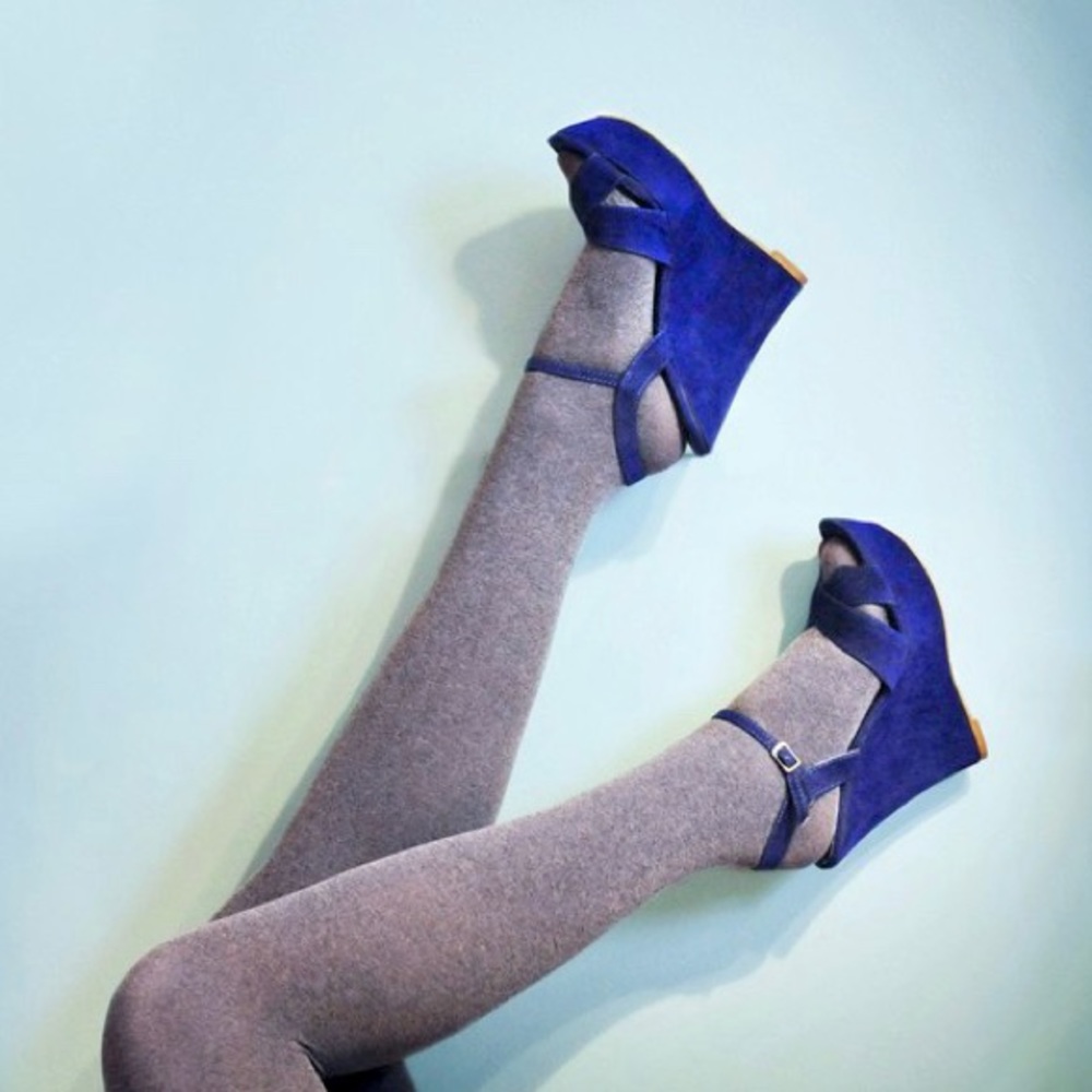 NWOT blue wedges